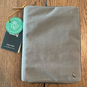 Bellroy Tokyo Folio in Gray